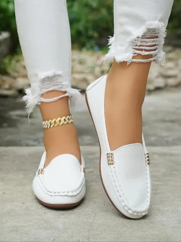 Women's Leather Loafer Flats – Metallic Chain Trim, Cushioned Insole, Light Wedge Sole