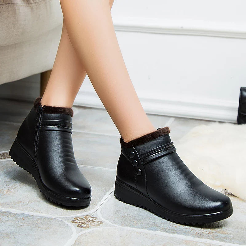 Women's Leather Snow Ankle Boots – Warm Fur Lining, Arch Support, Non-Skid Rubber Sole